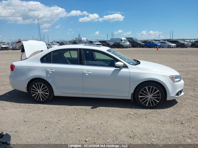 3VWL07AJ2EM426058 Volkswagen Jetta 1.8 Tsi Highline