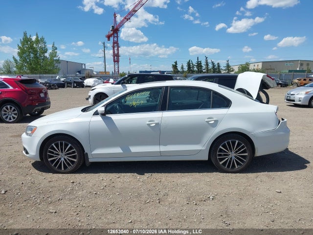 3VWL07AJ2EM426058 Volkswagen Jetta 1.8 Tsi Highline