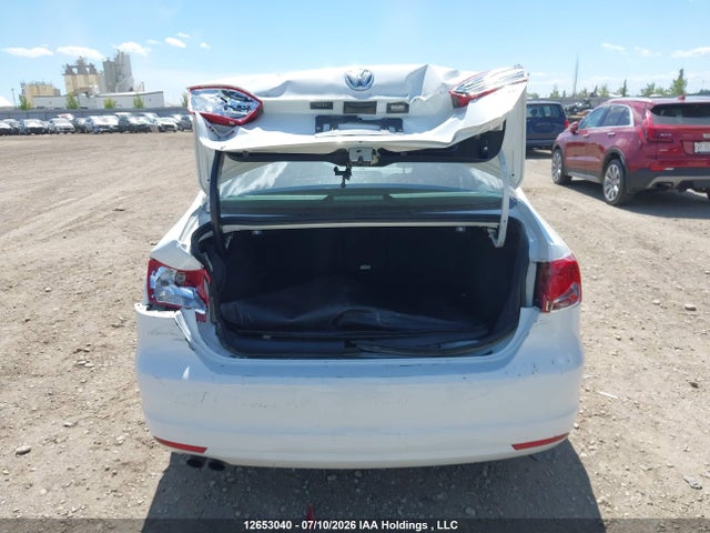 3VWL07AJ2EM426058 Volkswagen Jetta 1.8 Tsi Highline