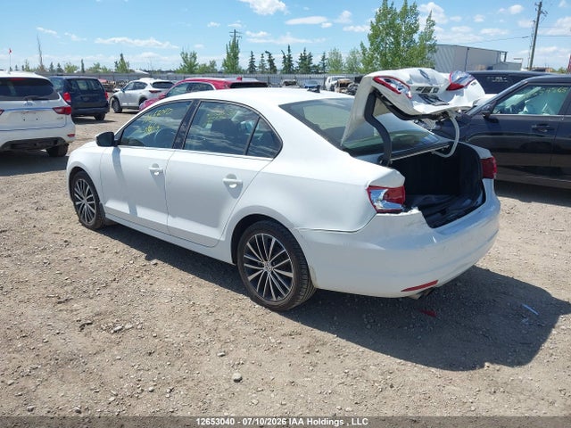 3VWL07AJ2EM426058 Volkswagen Jetta 1.8 Tsi Highline