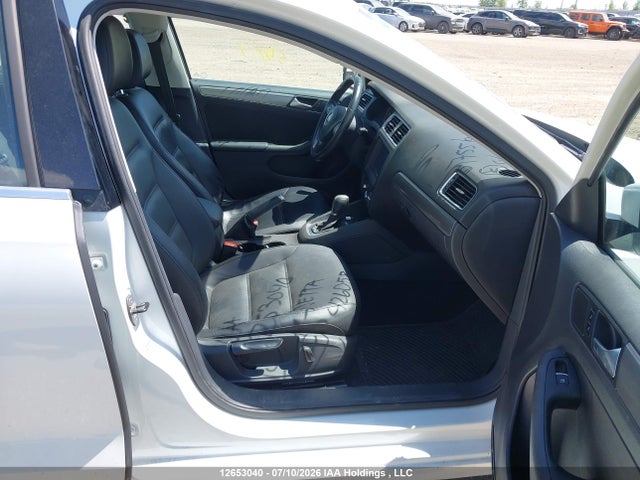 3VWL07AJ2EM426058 Volkswagen Jetta 1.8 Tsi Highline
