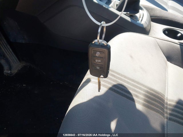 12656643 :رقم المزاد ، 3VWB67AJ5HM288840 vin ، 2017 Volkswagen Jetta Wolfsburg Edition مزاد بيع