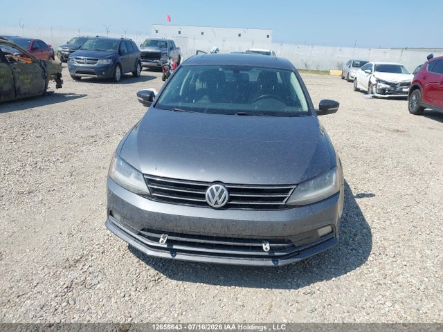 12656643 :رقم المزاد ، 3VWB67AJ5HM288840 vin ، 2017 Volkswagen Jetta Wolfsburg Edition مزاد بيع