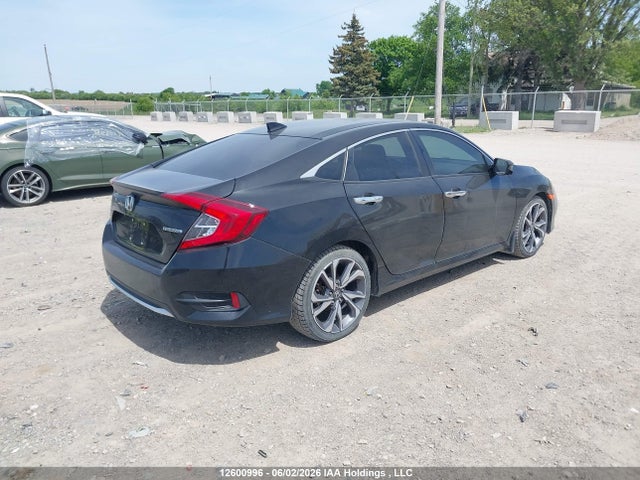 Honda Civic Touring 2019 2HGFC1F92KH103577 Image 4