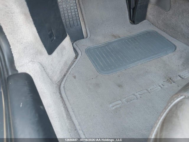2000 Porsche 911 Carrera 2 Cabriolet მანქანა იყიდება აუქციონზე, vin: WP0CA2993YS653669, აუქციონის ნომერი: 12656657