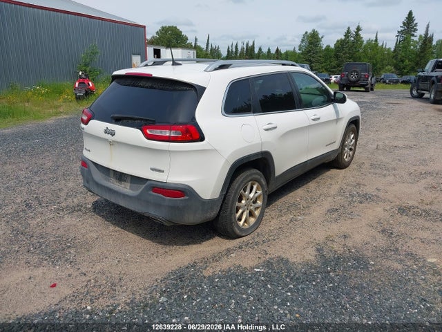 Jeep Cherokee North 2016 1C4PJMCS5GW129049 Image 4