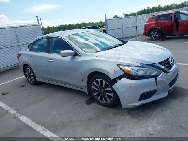 12656673 :رقم المزاد ، 1N4AL3AP0HN343338 vin ، 2017 Nissan Altima 2.5/2.5 S/2.5 Sl/2.5 Sr/2.5 Sv مزاد بيع