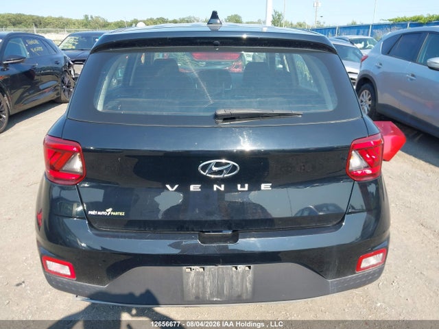 Продажа на аукционе авто 2022 Hyundai Venue Essential Auto Ivt, vin: KMHRB8A35NU132899, номер лота: 12656677