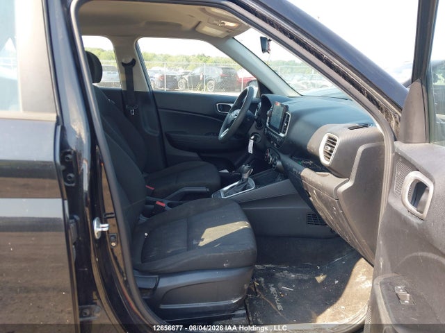 Продажа на аукционе авто 2022 Hyundai Venue Essential Auto Ivt, vin: KMHRB8A35NU132899, номер лота: 12656677