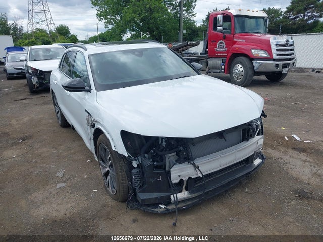 Продажа на аукционе авто 2024 Audi Q8 E-tron, vin: WA14ABGE6RB052630, номер лота: 12656679