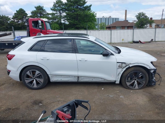 Продажа на аукционе авто 2024 Audi Q8 E-tron, vin: WA14ABGE6RB052630, номер лота: 12656679