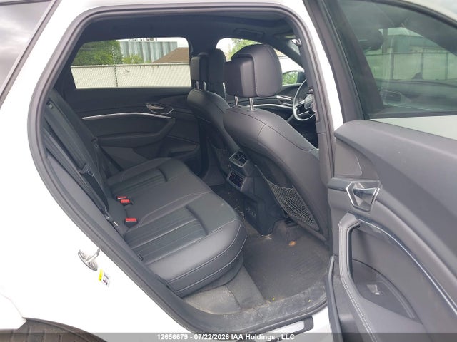 Продажа на аукционе авто 2024 Audi Q8 E-tron, vin: WA14ABGE6RB052630, номер лота: 12656679