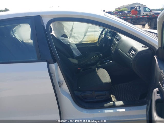 12656681 :رقم المزاد ، 3VW167AJ7HM283697 vin ، 2017 Volkswagen Jetta S مزاد بيع
