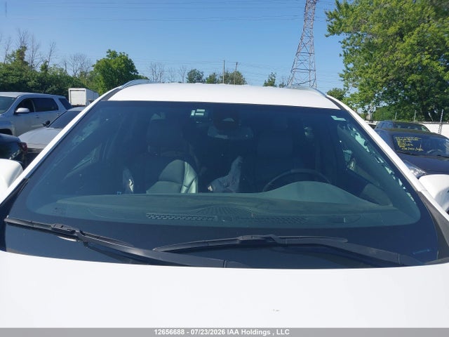 2022 Buick Enclave Essence მანქანა იყიდება აუქციონზე, vin: 5GAEVAKW6NJ107331, აუქციონის ნომერი: 12656688