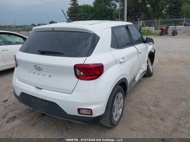 Hyundai Venue 2024 KMHRB8A39RU284593 Image 4