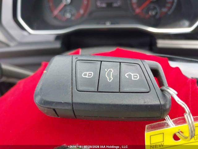 12656718 :رقم المزاد ، 3VWE57BU1KM219126 vin ، 2019 Volkswagen Jetta 1.4 Tsi Highline مزاد بيع