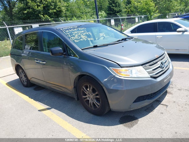 12656720 :رقم المزاد ، 5FNRL5H48DB505293 vin ، 2013 Honda Odyssey مزاد بيع
