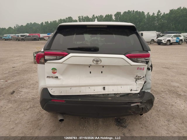 Toyota RAV4 LE 2024 2T3B1RFV0RC412796 Image 17