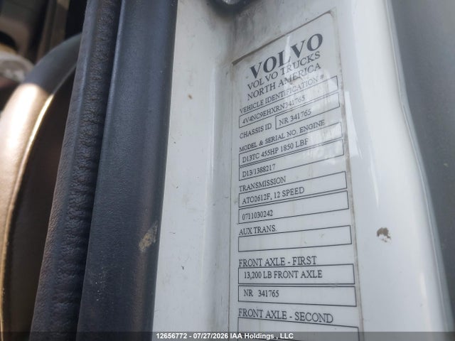 Volvo VNL 2024 4V4NC9EHXRN341765 Image 9