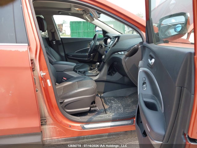 2014 Hyundai Santa Fe Sport 2.0t Se მანქანა იყიდება აუქციონზე, vin: 5XYZUDLA5EG230450, აუქციონის ნომერი: 12656778