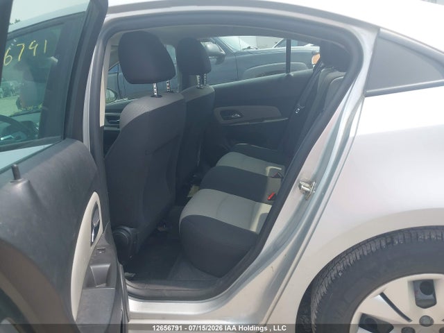 Chevrolet CRUZE LS 2015 1G1PL5SH8F7122443 Image 8