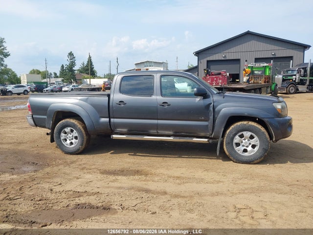 2011 Toyota Tacoma მანქანა იყიდება აუქციონზე, vin: 3TMMU4FN0BM024184, აუქციონის ნომერი: 12656792