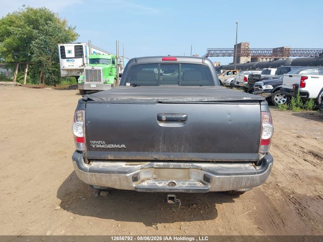 2011 Toyota Tacoma მანქანა იყიდება აუქციონზე, vin: 3TMMU4FN0BM024184, აუქციონის ნომერი: 12656792