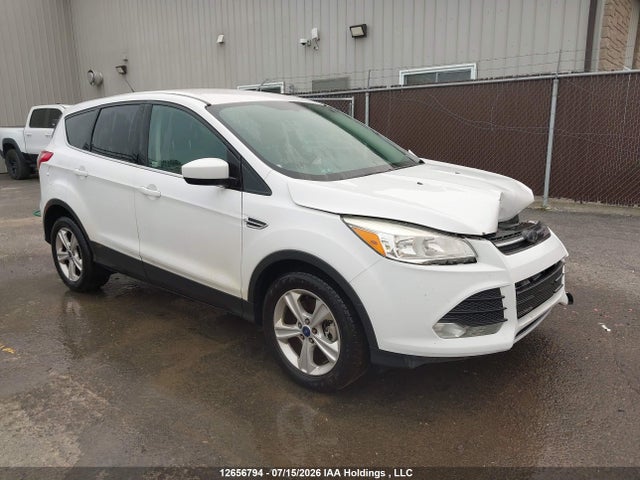 12656794 :رقم المزاد ، 1FMCU9GX3FUA00547 vin ، 2015 Ford Escape Se مزاد بيع