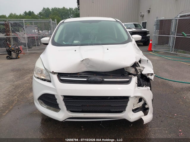 12656794 :رقم المزاد ، 1FMCU9GX3FUA00547 vin ، 2015 Ford Escape Se مزاد بيع
