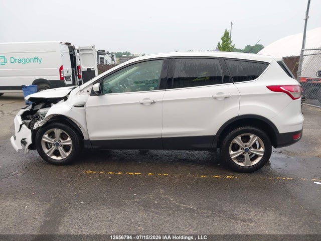 12656794 :رقم المزاد ، 1FMCU9GX3FUA00547 vin ، 2015 Ford Escape Se مزاد بيع