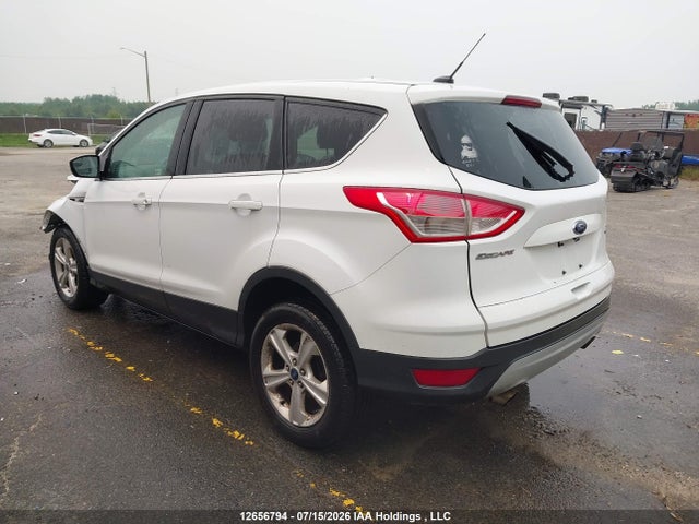 12656794 :رقم المزاد ، 1FMCU9GX3FUA00547 vin ، 2015 Ford Escape Se مزاد بيع