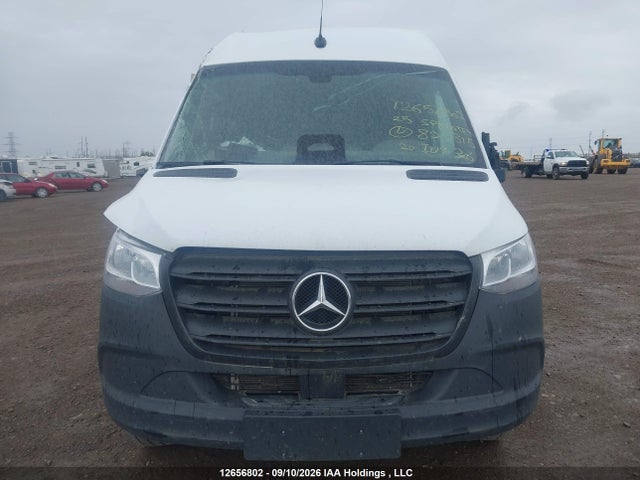 W1Y4KCHY8SP825815 Mercedes-Benz Sprinter 2500 High Roof 4-cyl Diesel