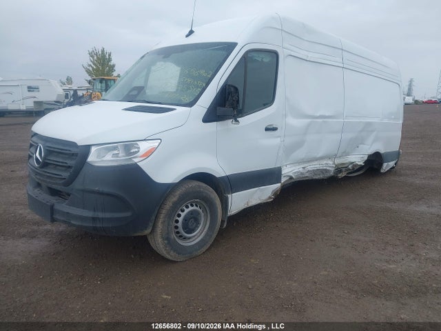 W1Y4KCHY8SP825815 Mercedes-Benz Sprinter 2500 High Roof 4-cyl Diesel