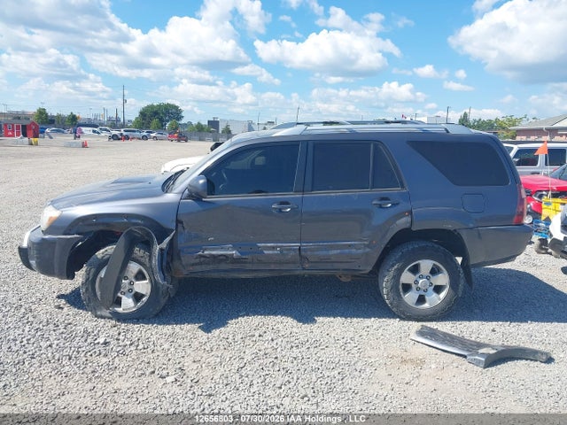 Aukcja sprzedaży 2006 Toyota 4runner Sr5 V8, vin: JTEBT14R968030800, numer aukcji: 12656803