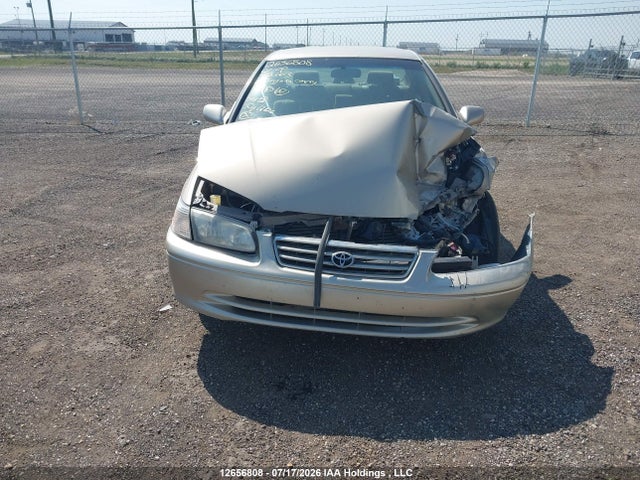 12656808 :رقم المزاد ، JT2BG22K110592663 vin ، 2001 Toyota Camry Ce/le مزاد بيع