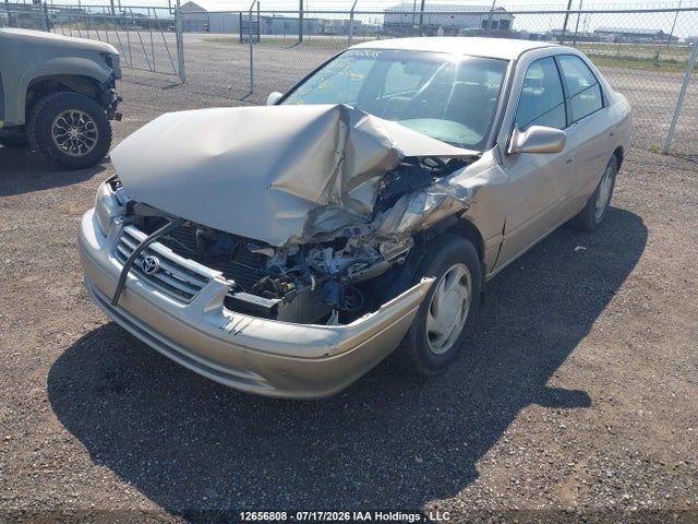12656808 :رقم المزاد ، JT2BG22K110592663 vin ، 2001 Toyota Camry Ce/le مزاد بيع
