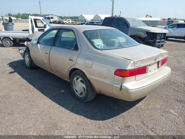 12656808 :رقم المزاد ، JT2BG22K110592663 vin ، 2001 Toyota Camry Ce/le مزاد بيع
