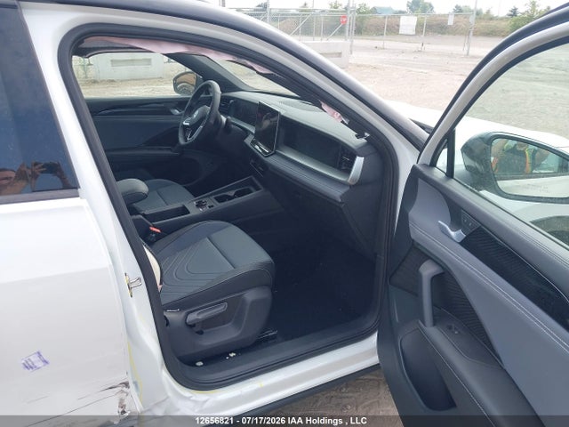 Продажа на аукционе авто 2026 Volkswagen Tiguan Comfortline R-line Black Edition 4motion, vin: 3VVGR7RM3TM067665, номер лота: 12656821