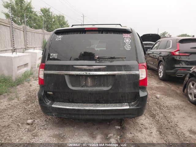 2014 Chrysler Town & Country Touring მანქანა იყიდება აუქციონზე, vin: 2C4RC1BG1ER117081, აუქციონის ნომერი: 12656827