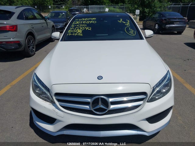 2016 Mercedes-benz C 300 4matic მანქანა იყიდება აუქციონზე, vin: 55SWF4KB2GU154542, აუქციონის ნომერი: 12656840