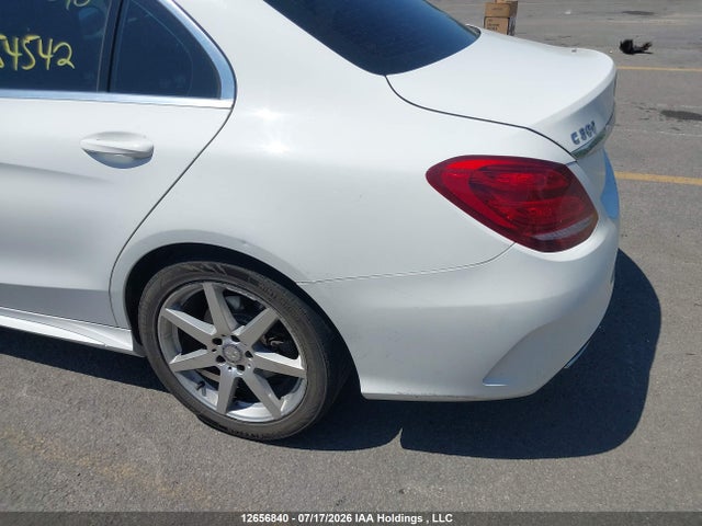 2016 Mercedes-benz C 300 4matic მანქანა იყიდება აუქციონზე, vin: 55SWF4KB2GU154542, აუქციონის ნომერი: 12656840