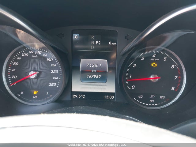2016 Mercedes-benz C 300 4matic მანქანა იყიდება აუქციონზე, vin: 55SWF4KB2GU154542, აუქციონის ნომერი: 12656840