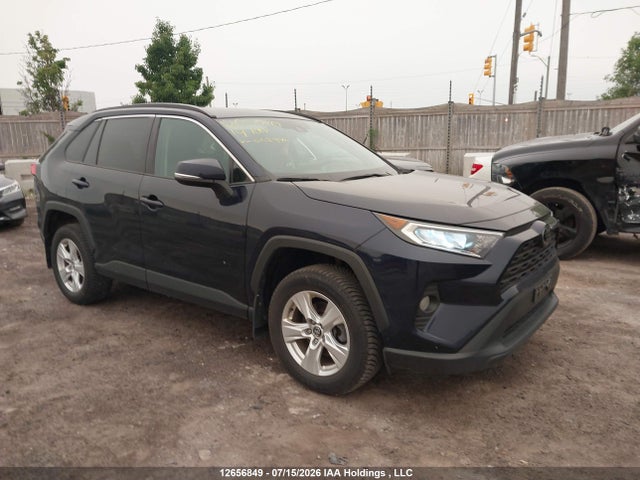 2019 Toyota Rav4 Xle მანქანა იყიდება აუქციონზე, vin: 2T3W1RFV8KC003940, აუქციონის ნომერი: 12656849