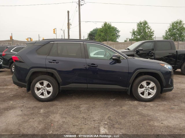 2T3W1RFV8KC003940 Toyota Rav4 Xle