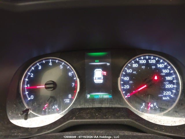 2T3W1RFV8KC003940 Toyota Rav4 Xle