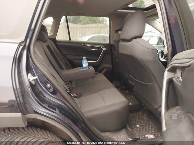 2T3W1RFV8KC003940 Toyota Rav4 Xle