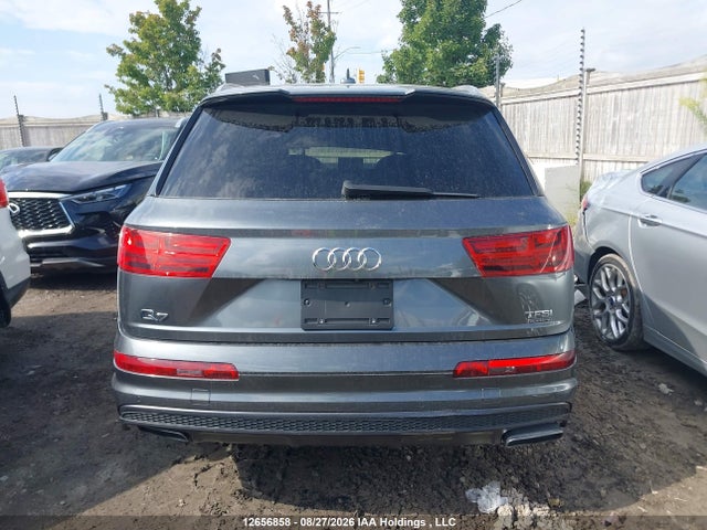 Audi Q7 Technik S-line 2018 WA1WAAF75JD004258 Image 17
