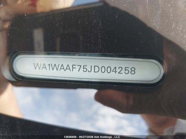 Audi Q7 Technik S-line 2018 WA1WAAF75JD004258 Image 18