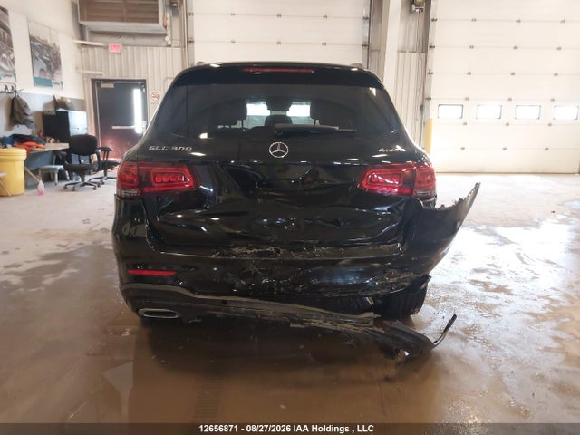 WDC0G8EBXLV214113 Mercedes-Benz Glc 300 4matic