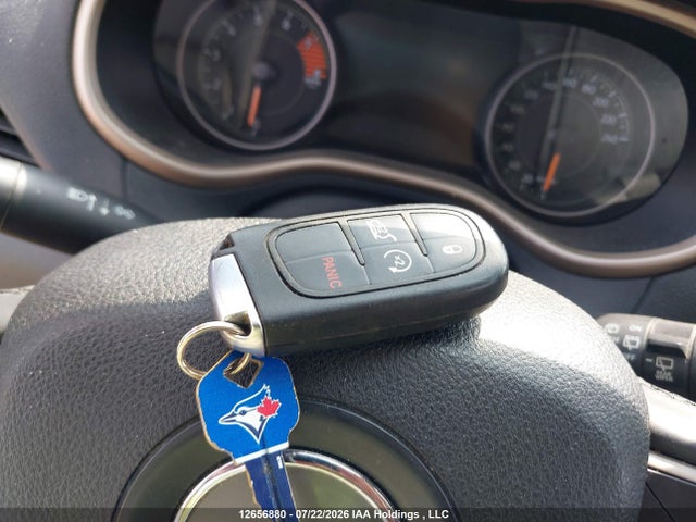 12656880 :رقم المزاد ، 1C4PJMDS7HD222540 vin ، 2017 Jeep Cherokee Limited مزاد بيع